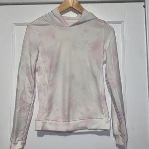 Guess tie die sweater